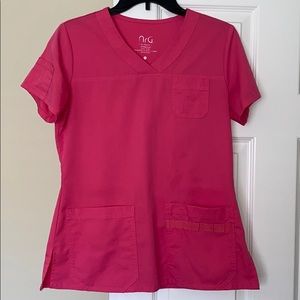 🌷💕NrG Scrub Top Light CoRAL Color